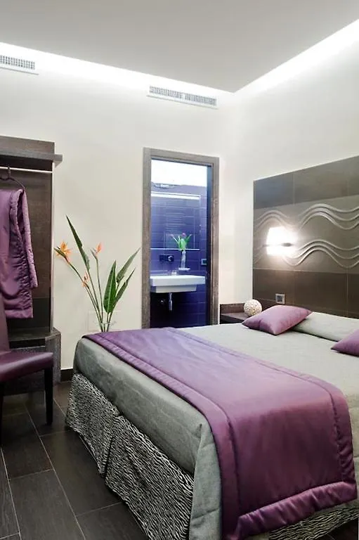 Class House Rome Italy